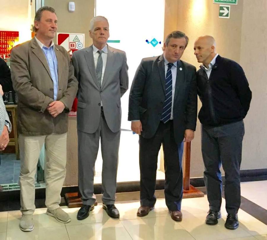 21462500_1540496052679157_1814588344525213435_n